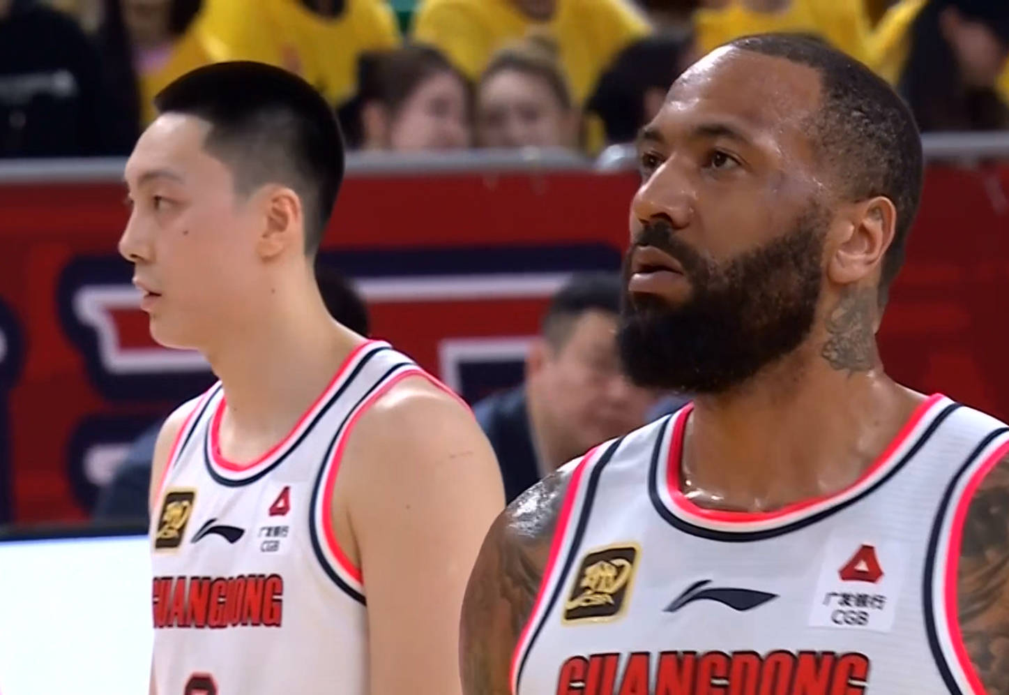 为第四外援, 抢下